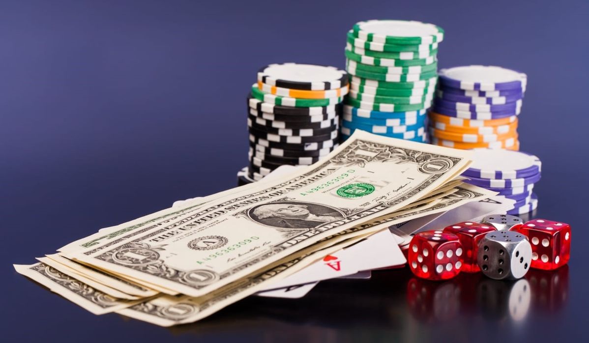 Rolla Casino کیسینو میں سلاٹ کھیلنا شروع کریں۔